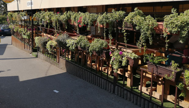 МУКЕ ВЛАСНИКА РЕСТОРАНА: Кафана или мокри чвор?